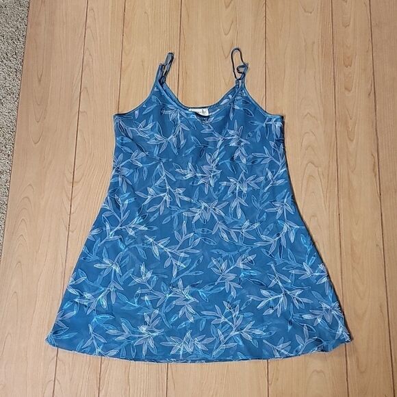 JONES NEW YORK SHEER BLUE FLORAL NEGLIGEE - Picture 9 of 9